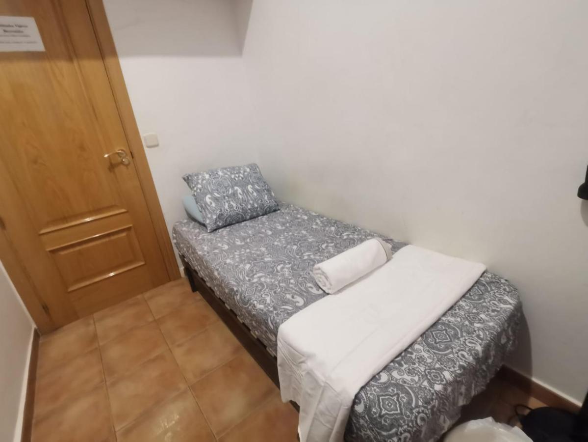 Hotel Arta à Madrid Extérieur photo