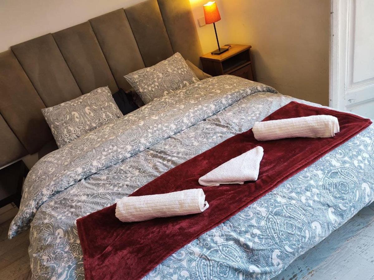 Hotel Arta à Madrid Extérieur photo
